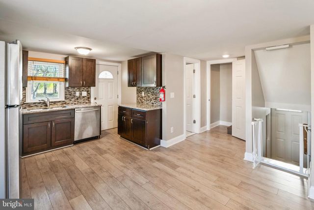 1311 PENN LINE RD, Paulsboro, NJ 08066