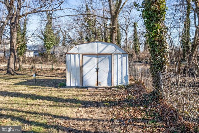 1311 PENN LINE RD, Paulsboro, NJ 08066