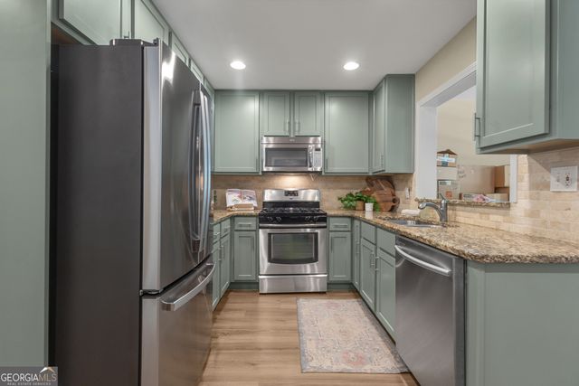 507 Ridgefield Drive, Peachtree City, GA 30269