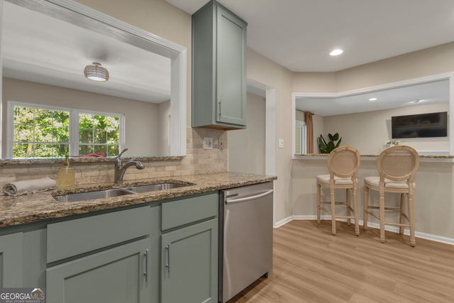 507 Ridgefield Drive, Peachtree City, GA 30269