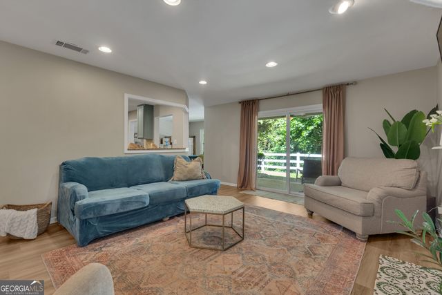 507 Ridgefield Drive, Peachtree City, GA 30269