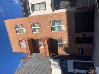 277 S 2nd Street, Brooklyn, NY 11211