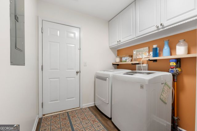 703 Grove Pointe Circle, Locust Grove, GA 30248