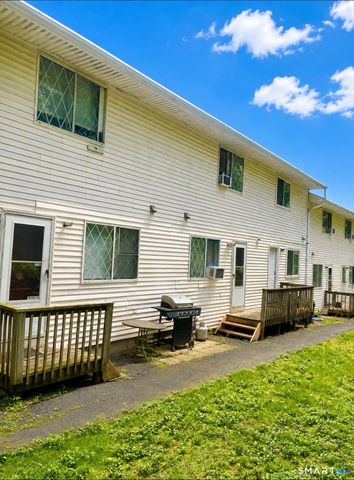 152 Lincoln Street 19, Waterbury, CT 06710