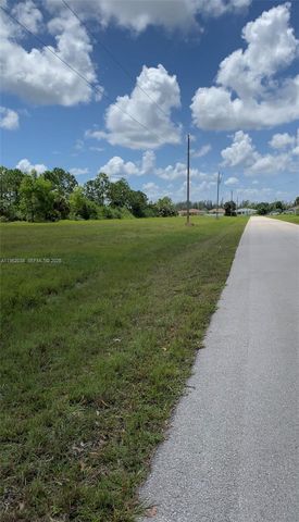 4145 NE 21st Avenue, Cape Coral, FL 33909