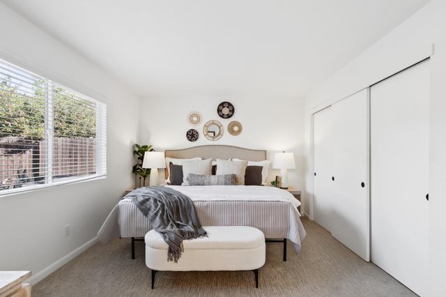 2345 Roualt St, Davis, CA 95618