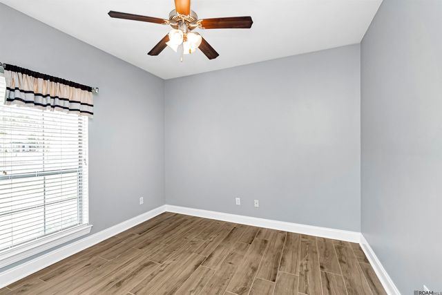 30680 Summer Run Ct, Denham Springs, LA 70726