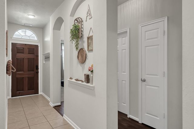 12902 Pecan Shores Drive, Houston, TX 77044