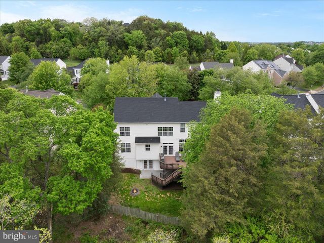 835 SANTMYER DR SE, Leesburg, VA 20175