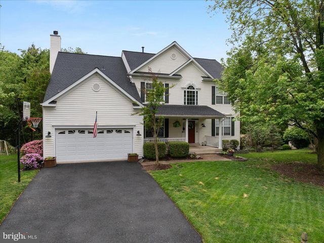 835 SANTMYER DR SE, Leesburg, VA 20175