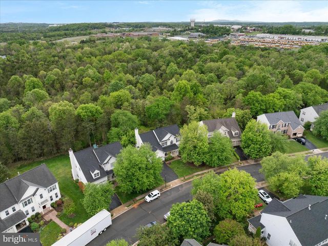 835 SANTMYER DR SE, Leesburg, VA 20175