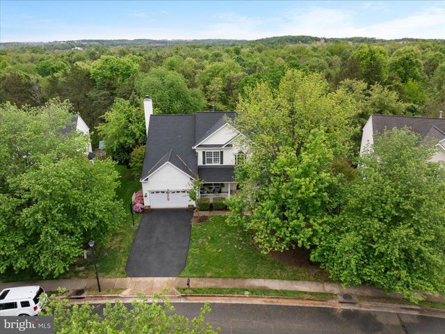835 SANTMYER DR SE, Leesburg, VA 20175