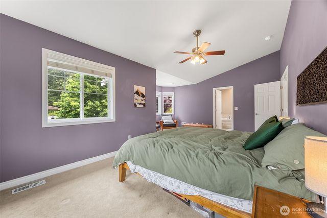 675 Bowker Street SE, Lacey, WA 98503
