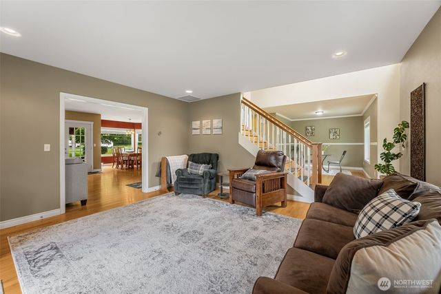 675 Bowker Street SE, Lacey, WA 98503