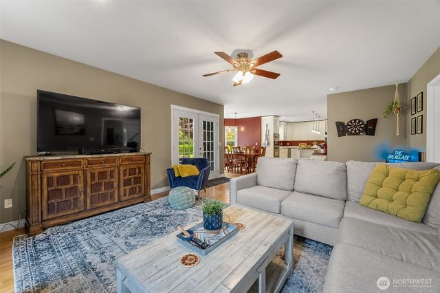 675 Bowker Street SE, Lacey, WA 98503