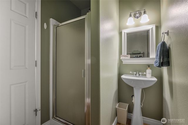 675 Bowker Street SE, Lacey, WA 98503