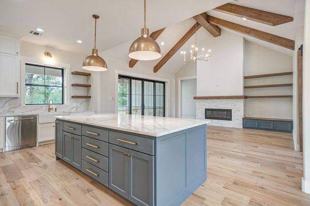 270 Price Lane, Weatherford, TX 76085