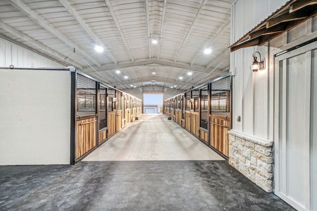 270 Price Lane, Weatherford, TX 76085