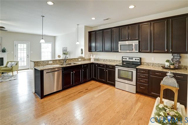 10219 Waxcomb Pl, Mechanicsville, VA 23116