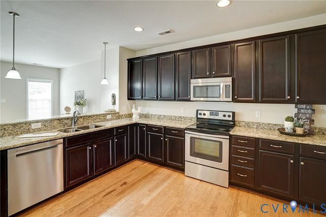 10219 Waxcomb Pl, Mechanicsville, VA 23116