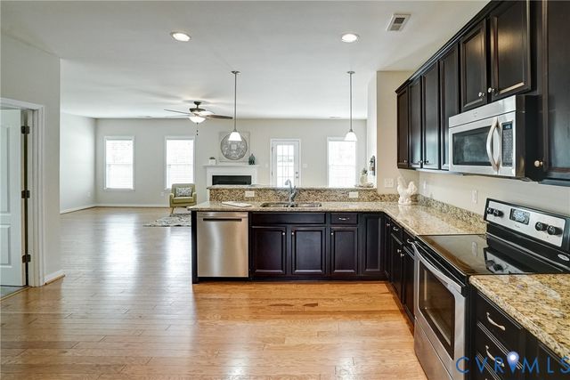 10219 Waxcomb Pl, Mechanicsville, VA 23116