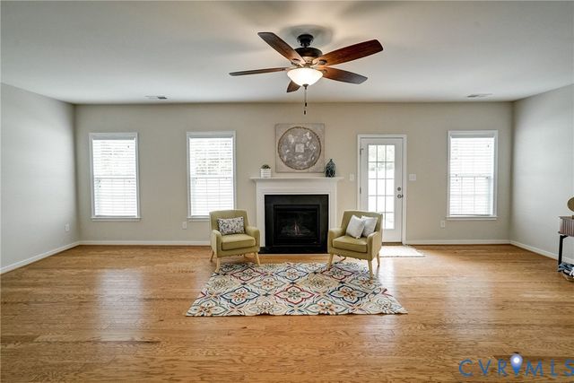 10219 Waxcomb Pl, Mechanicsville, VA 23116