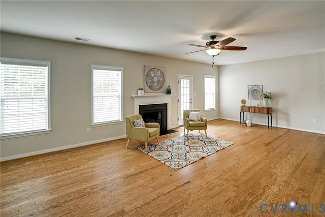 10219 Waxcomb Pl, Mechanicsville, VA 23116