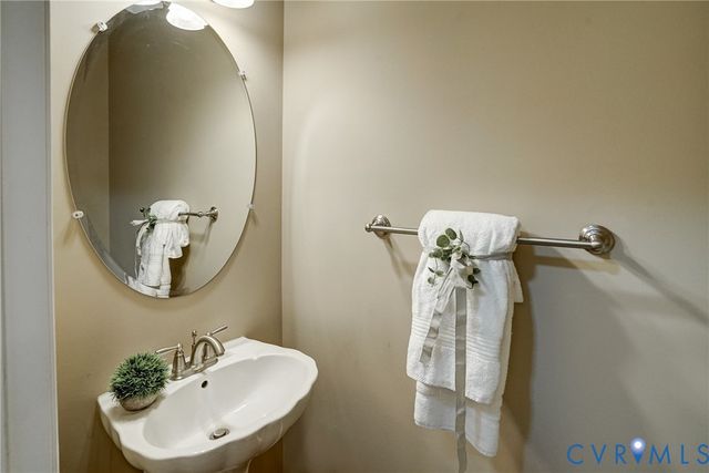 10219 Waxcomb Pl, Mechanicsville, VA 23116