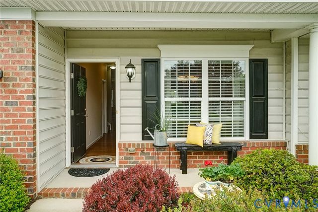 10219 Waxcomb Pl, Mechanicsville, VA 23116