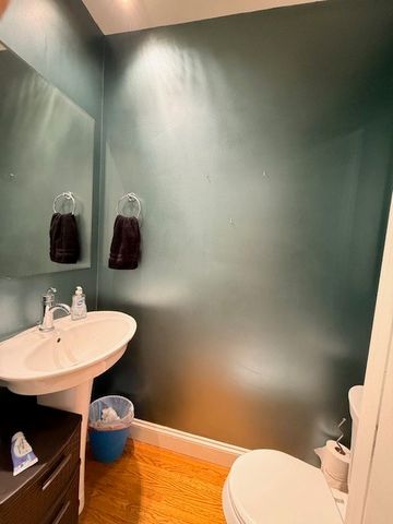 202 Perry Street 1, Elgin, IL 60123