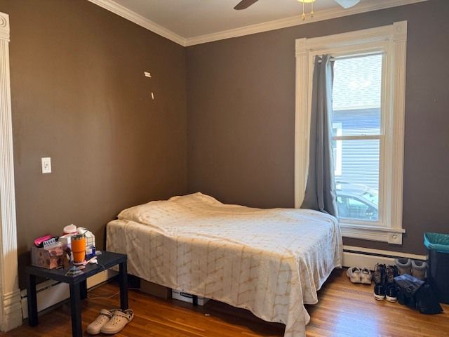 202 Perry Street 1, Elgin, IL 60123