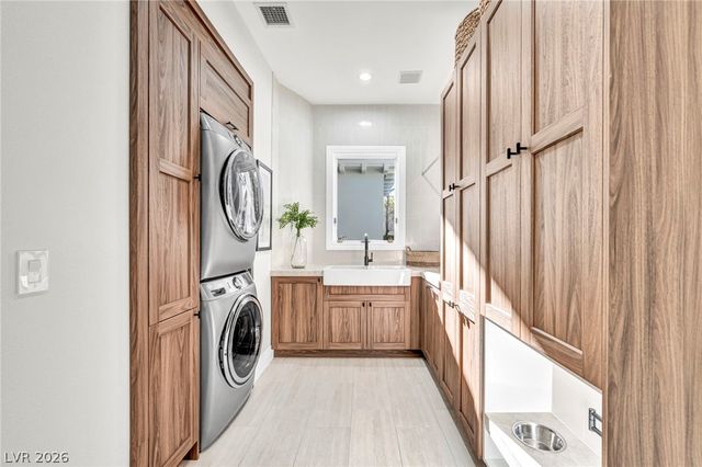 8805 Spanish Mountain Drive, Las Vegas, NV 89148