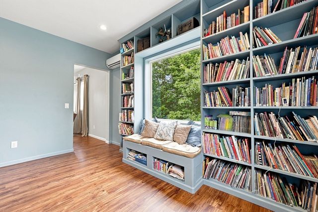 1 Katie Lane, Palmer, MA 01069