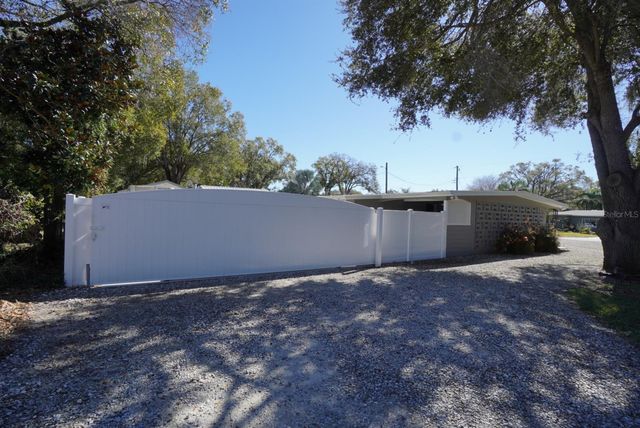 1002 ORANGEWALK DRIVE, Brandon, FL 33511