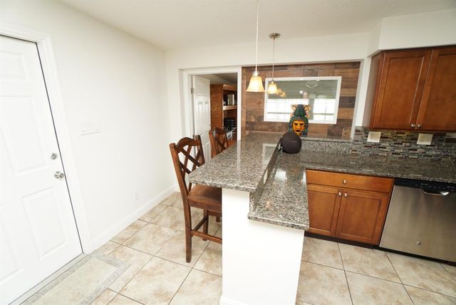 1002 ORANGEWALK DRIVE, Brandon, FL 33511