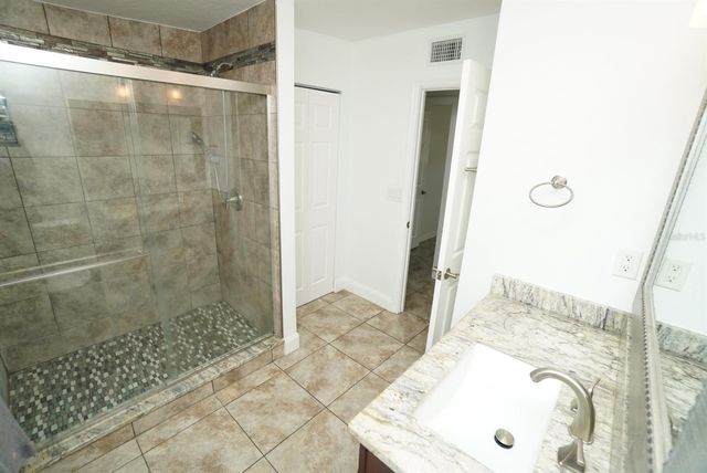 1002 ORANGEWALK DRIVE, Brandon, FL 33511