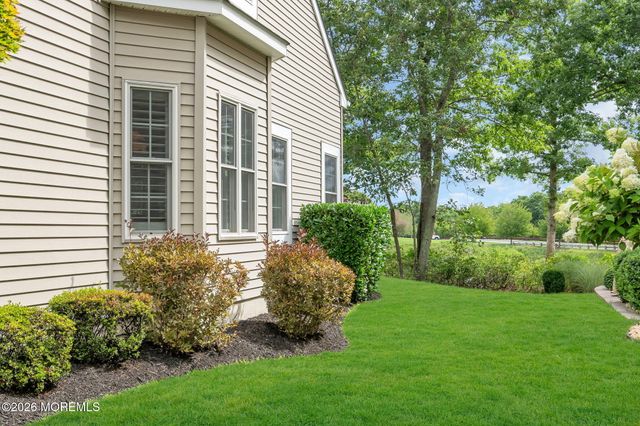 151 Spring Lake Boulevard, Waretown, NJ 08758
