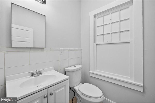 615 W 13TH, New Castle, DE 19720