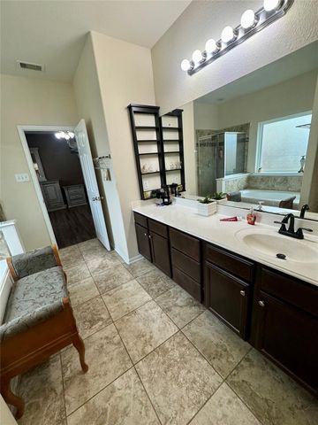 2307 Cloudy Bay Drive, Fresno, TX 77545