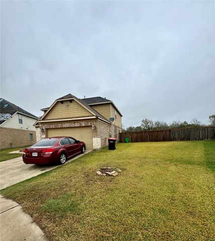 2307 Cloudy Bay Drive, Fresno, TX 77545