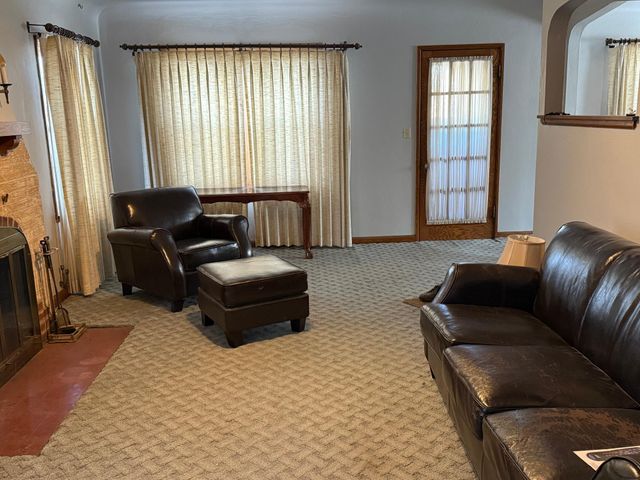 303 E Lafayette Street, Mankato, MN 56001