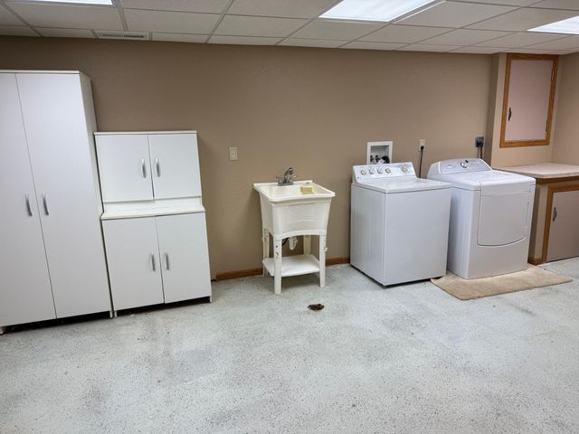 303 E Lafayette Street, Mankato, MN 56001