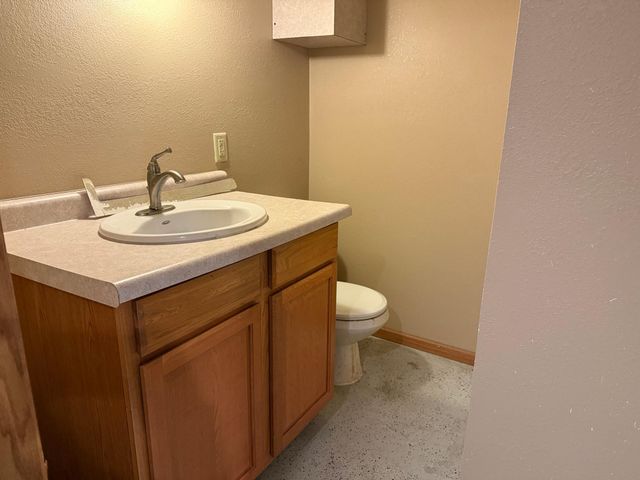 303 E Lafayette Street, Mankato, MN 56001