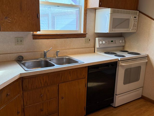 303 E Lafayette Street, Mankato, MN 56001