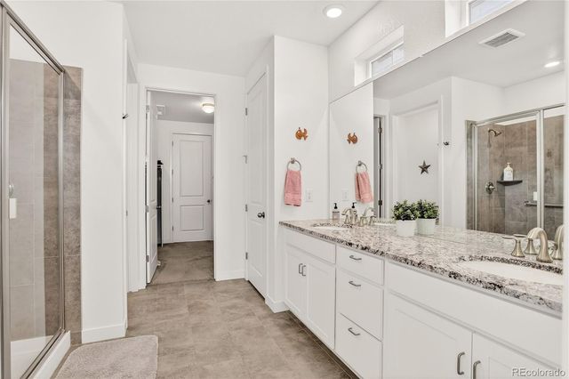 8886 S Tibet Court, Aurora, CO 80016