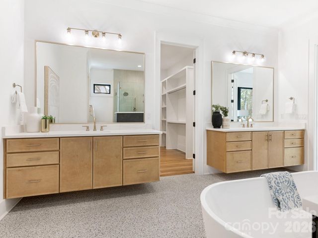 1326 Richland Drive, Charlotte, NC 28211