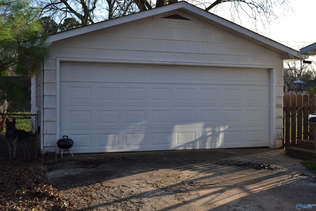 1517 Chestnut Street SE, Decatur, AL 35601