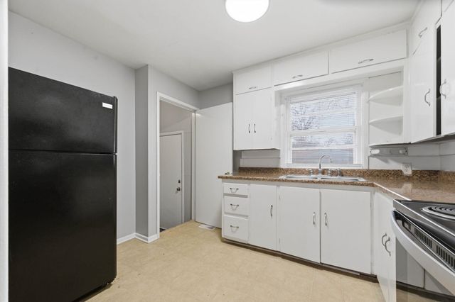 1945 S Battin, Wichita, KS 67218