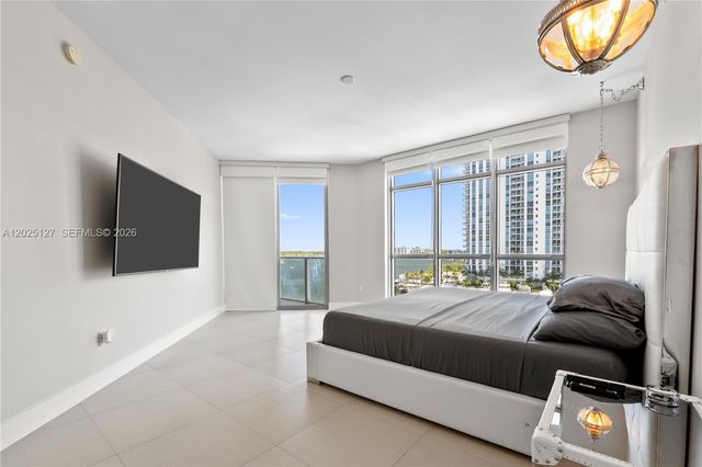 17301 Biscayne Blvd 603, North Miami Beach, FL 33160