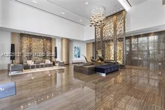 17301 Biscayne Blvd 603, North Miami Beach, FL 33160